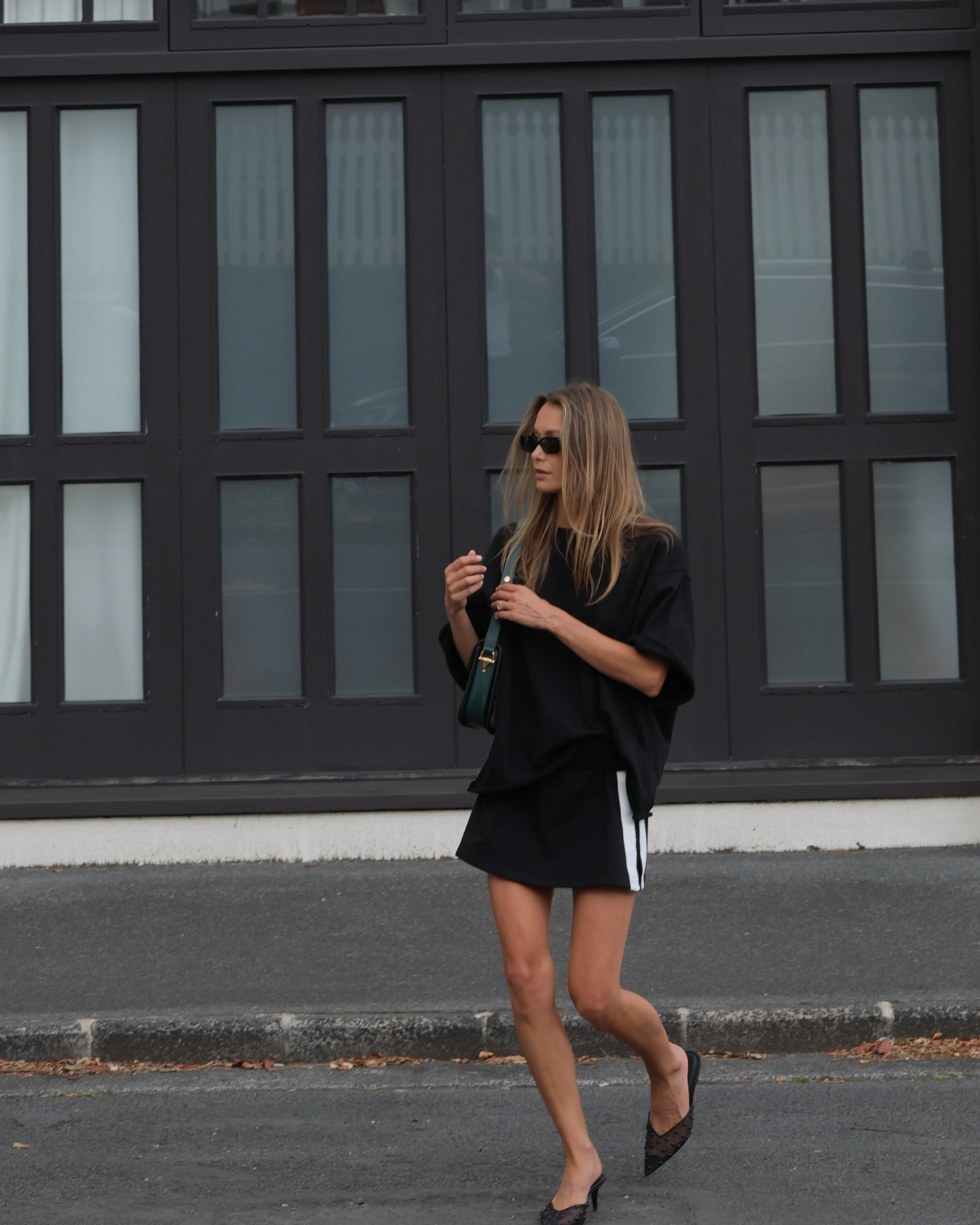 The Mason Tee / Black - Image 6